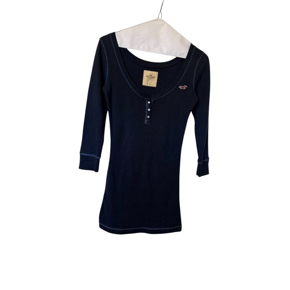 Hollister California Navy V-Neck ¾ Sleeve Shirt Bling Buttons Women’s Size Small